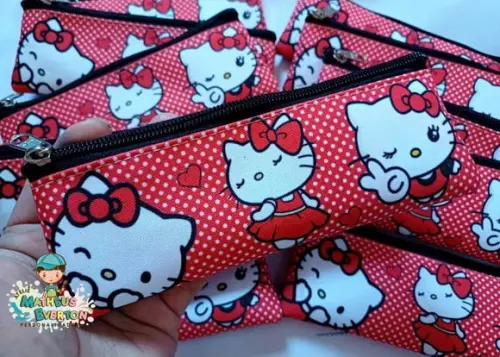 45 Estojos Slim Hello Kitty Vermelha Tam: 19x7cm