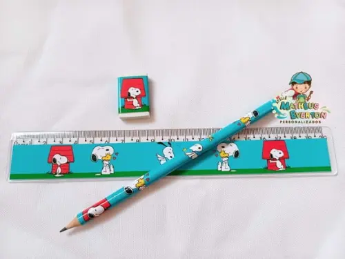 45 Kits Lápis, Régua e Borracha Personalizado Snoopy