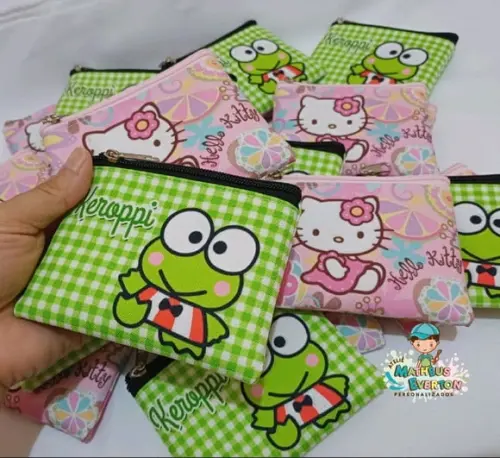 25 Porta Moedas Hello Kitty Tamanho: 10x12cm