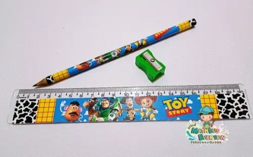 40 Kits Lápis, Régua e Apontador Personalizado Toy Story