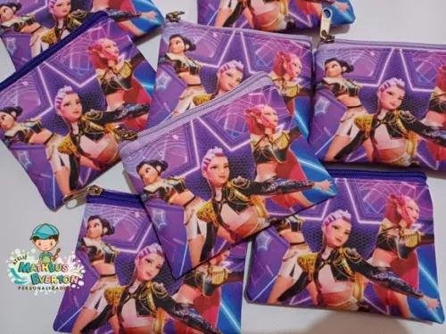 40 Porta Moedas Guerreiras do K-pop Tamanho: 10x12cm