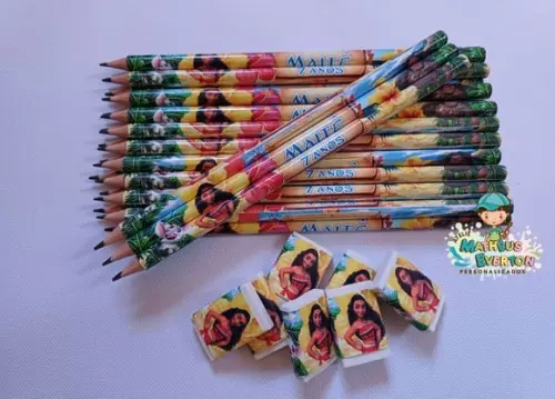 50 Kits Lápis e Borracha Personalizado Moana