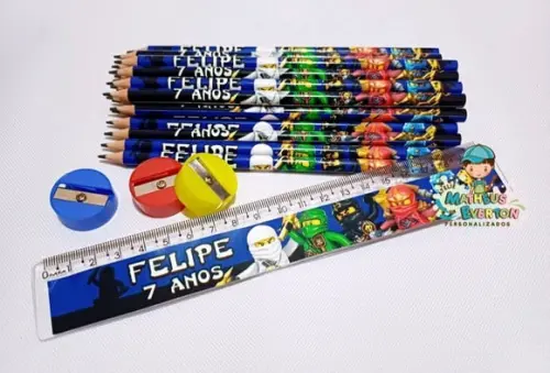 50 Kits Lápis, Régua e Apontador Ninjago