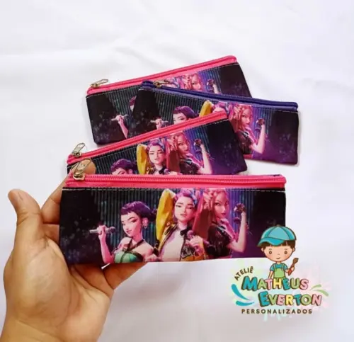 Estojo Slim Personalizado Guerreiras de K-pop Tam: 19x7