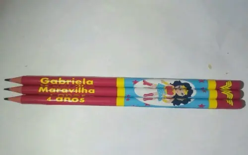 Lápis Personalizado Mulher Maravilha