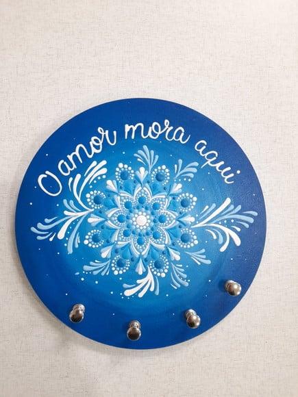 Mandala com Porta-chaves o Amor Mora Aqui 20cm