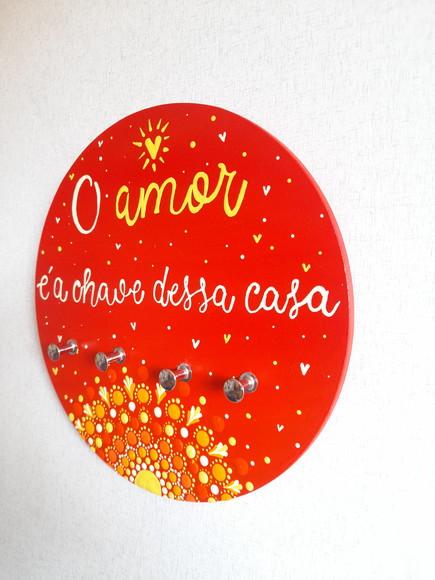 Mandala com Porta-chaves o Amor É a Chave Dessa Casa 20cm