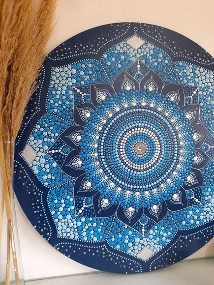 Mandala Energia Espiritual 60 cm - com Fundo Azul