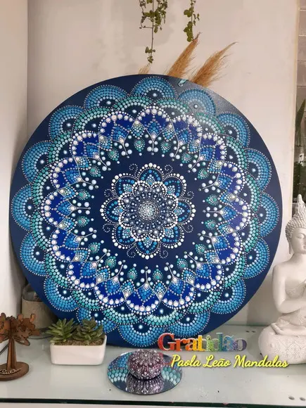Mandala da calmaria pintada a mão 50cm