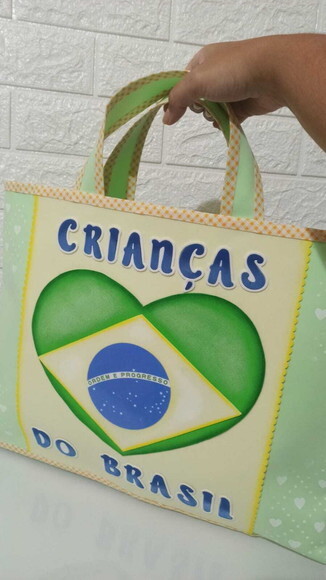 Sacola Crianças do Brasil