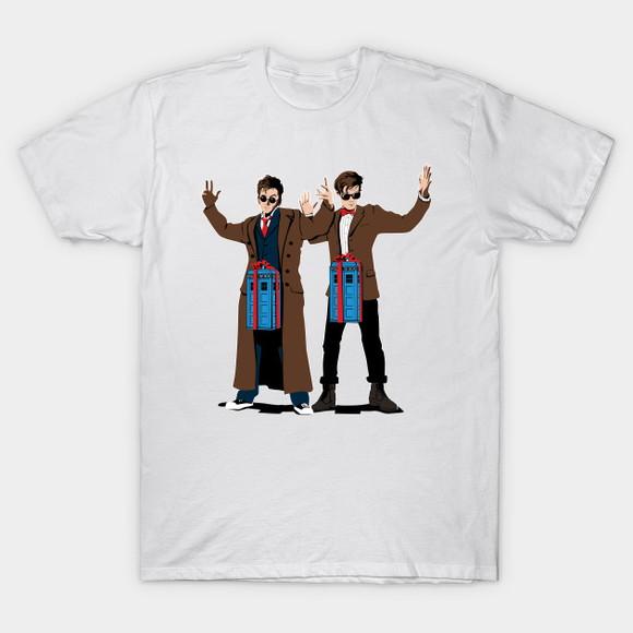 Camiseta Doc In a Box: Tardis Lovers Doctor Who
