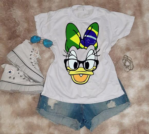 Camiseta Margarida Daisy Duck Brasil