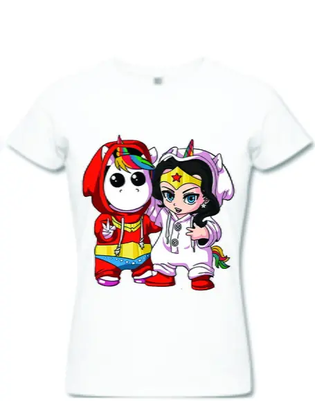 Camiseta Personalizada Mulher Maravilha e Unicórnio