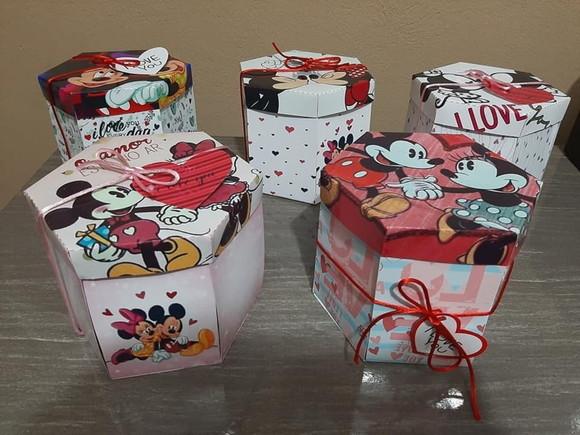 Arquivo de Corte Caixa Explosão Minnie Mickey