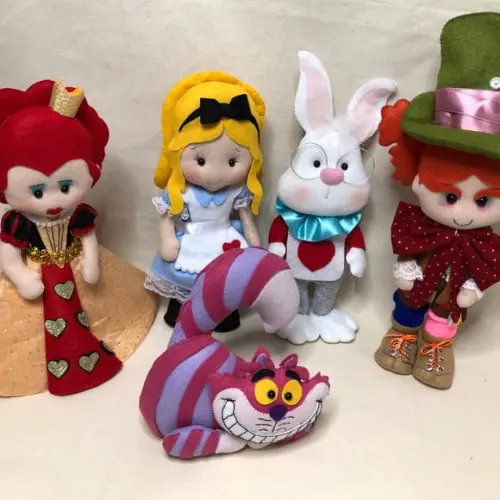 Kit Alice no país das maravilhas