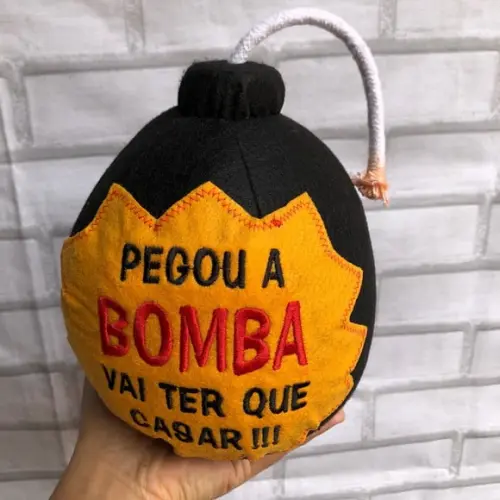 Bomba de Casamento