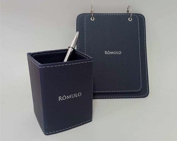 Kit Porta Lápis e Bloco de Notas em Sintético Personalizado