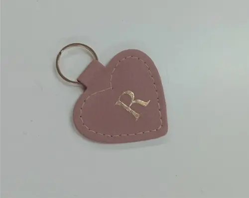 Chaveiro Coração Slim em Sintético Personalizado