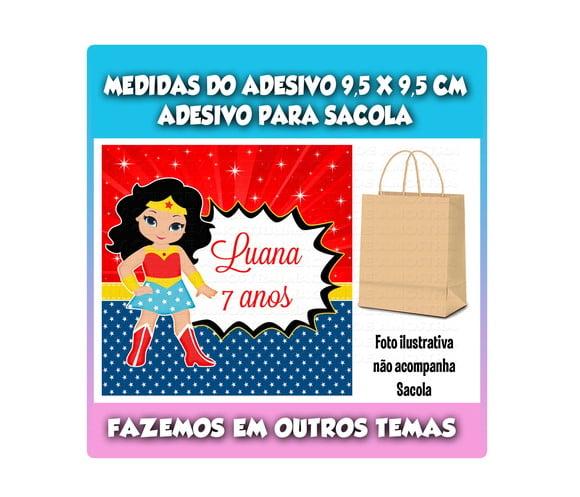 Adesivo para Sacolinha Surpresa Kraft Mulher Maravilha