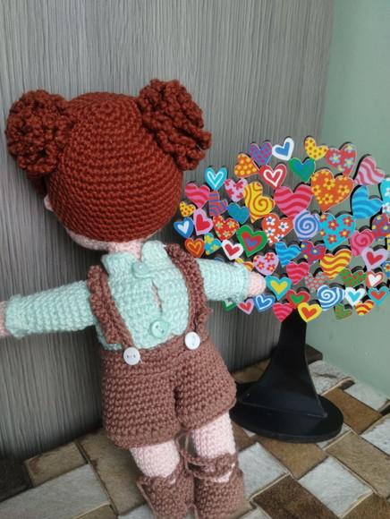 Boneca em Crochê - Amigurumi