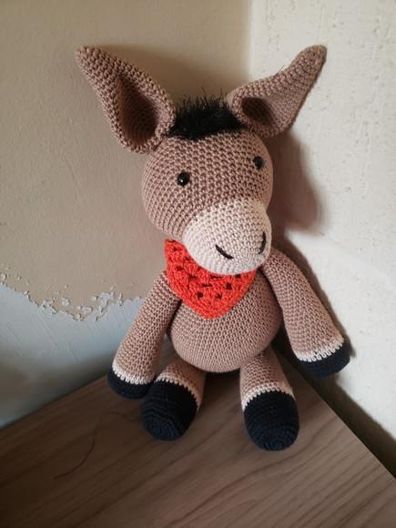 Burrinho em Crochê- Amigurumi