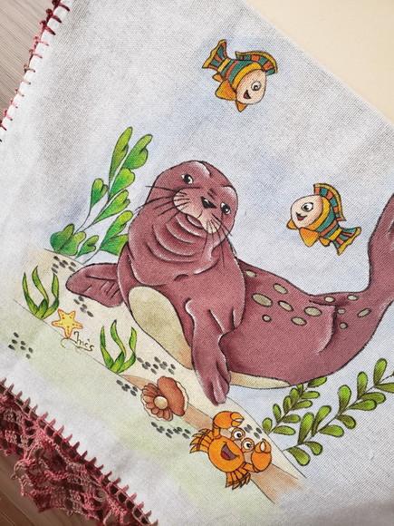 PANO DE PRATO, foca, pintado a mão