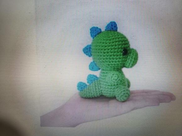 Receita de Amigurumi DINOSSAURO BEBÊ tradução