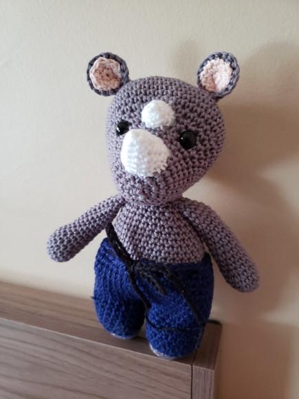 Rinoceronte em Crochê - Amigurumi