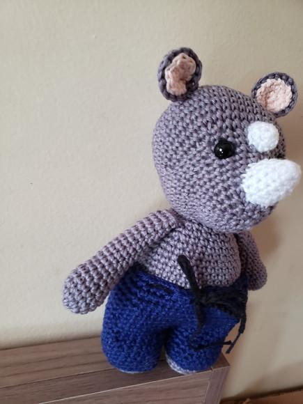 Rinoceronte em Crochê - Amigurumi