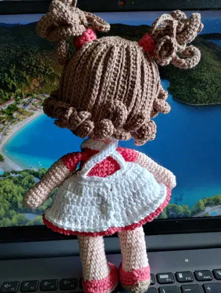 Boneca em Crochê - Amigurumi