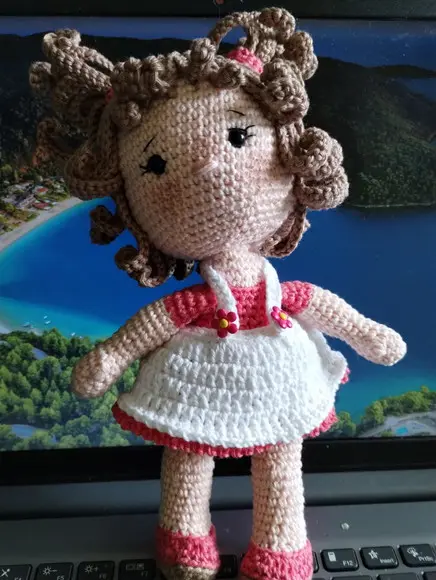 Boneca em Crochê - Amigurumi
