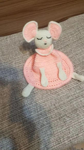 Naninha Ratinha em Crochê - Amigurumi