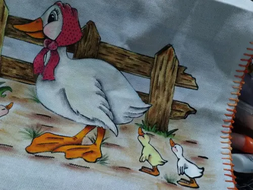 Pano de Prato, Pintado à Mão -pata e Família