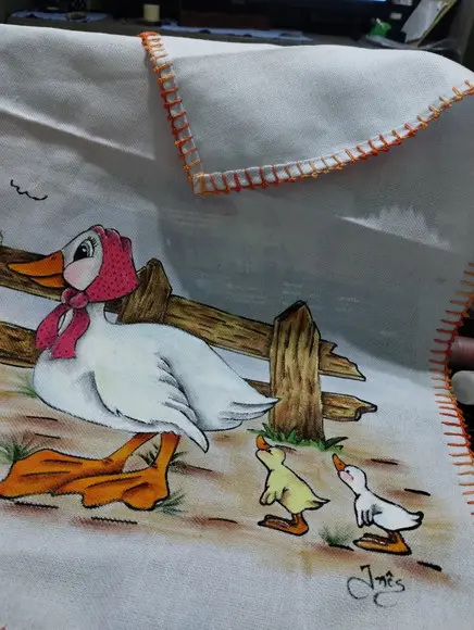 Pano de Prato, Pintado à Mão -pata e Família
