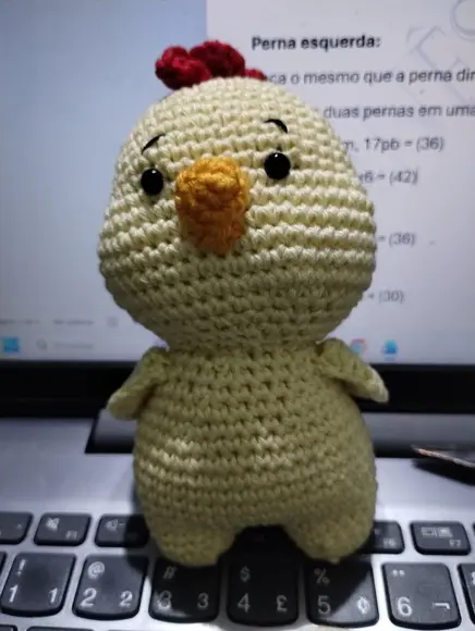 Receita Amigurumi Chaveiro de Galinha