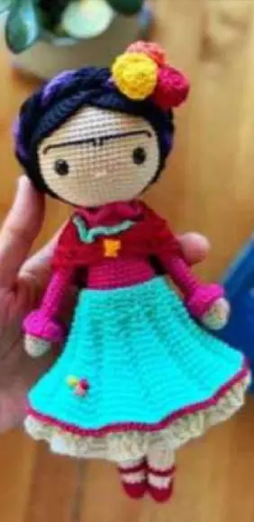 Receita de Amigurumi BONECA (59) tradução