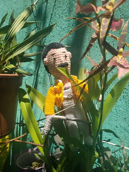 Receita de amigurumi BONECO FREDY