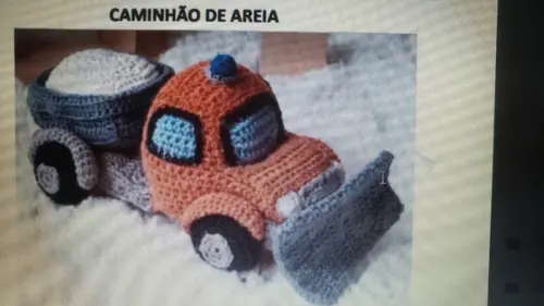 Receita de amigurumi Caminhão de areia