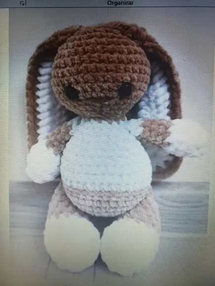 Receita de amigurumi COELHO (3)com lã veludo