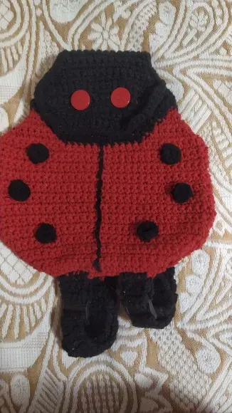 Receita de Amigurumi MOCHILA DA JOANINHA tradução
