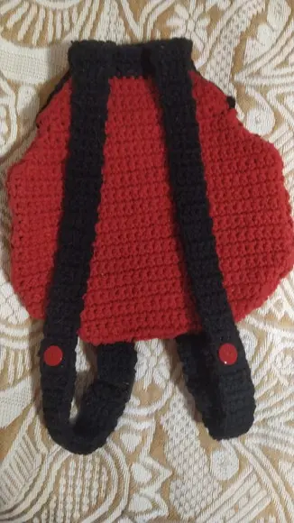 Receita de Amigurumi MOCHILA DA JOANINHA tradução