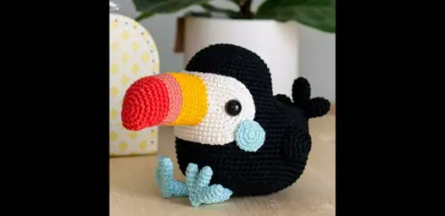 Receita de Amigurumi Tucano Tradução