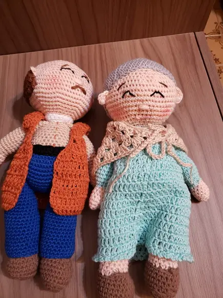 Receita de Amigurumi VOVÔ e VOVÓ tradução