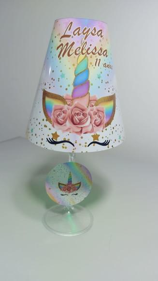 Centro de Mesa Abajur Unicórnio com Led