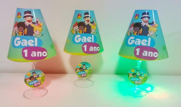 Centro de Mesa Abajur Bita com Led
