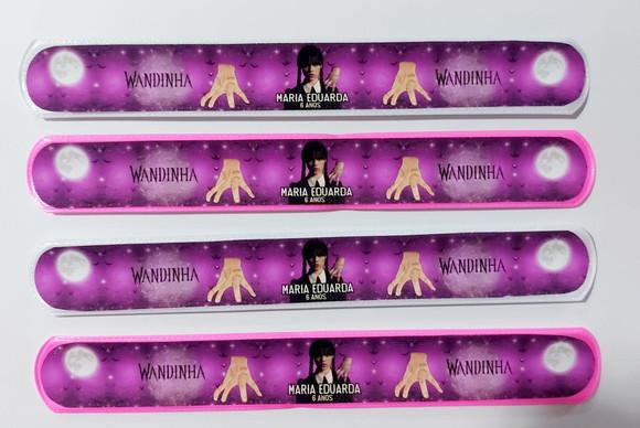 Pulseira Bate Enrola Wandinha