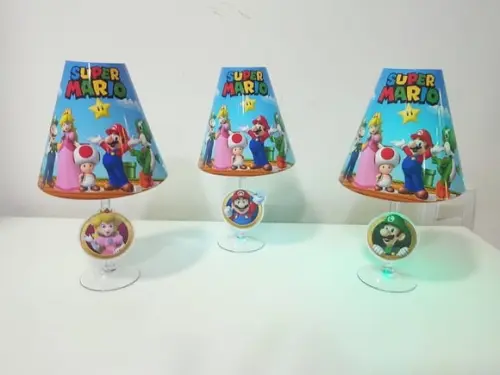 Centro de Mesa Abajur Mario com Led