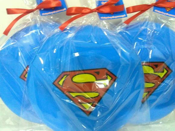 Frisbee Superman
