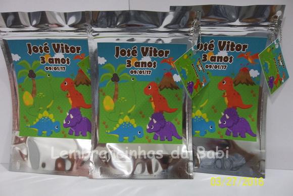 Sachê metalizado dinossauros