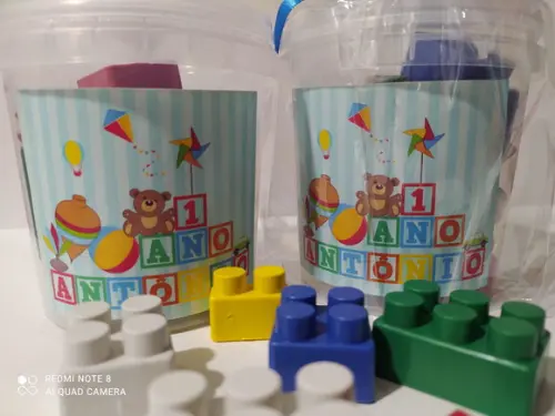 20 Balde com Blocos de Montar Brinquedos
